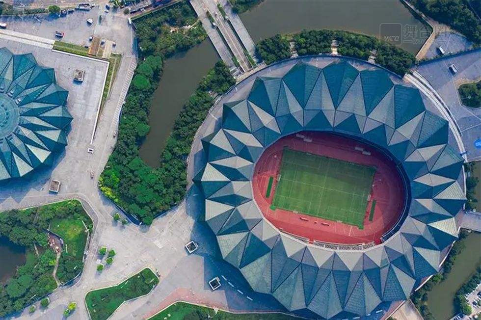 深圳市大运中心体育场